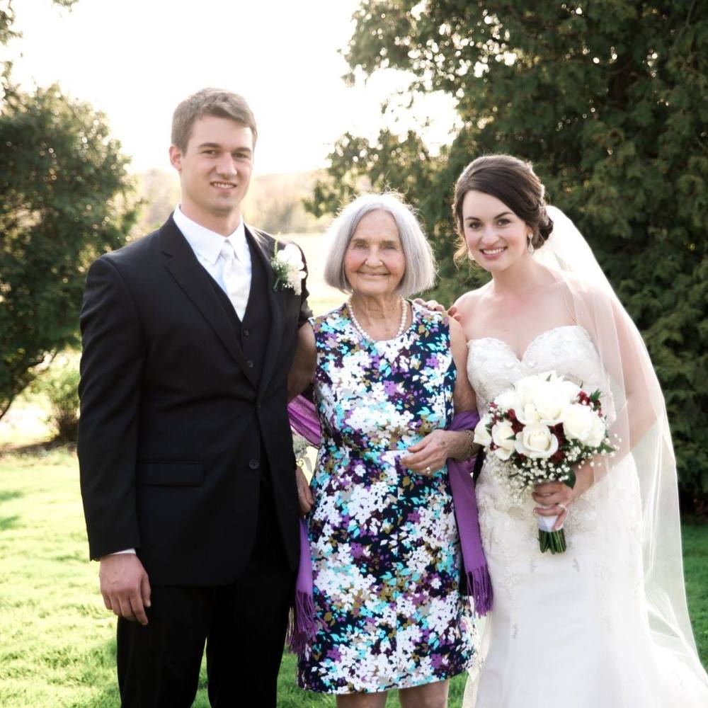 Meet your Posher, Abigail